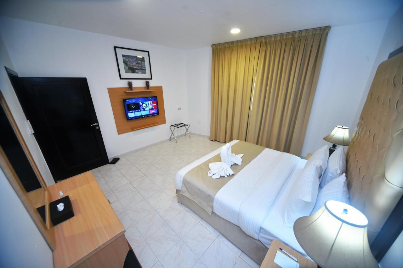 Alain Hotel Apartments 아지만 외부 사진